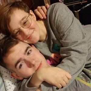 Meet your Posher, Sierra